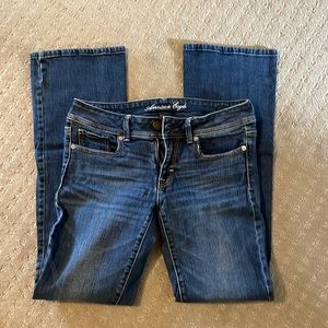* American Eagle jeans size 6 long